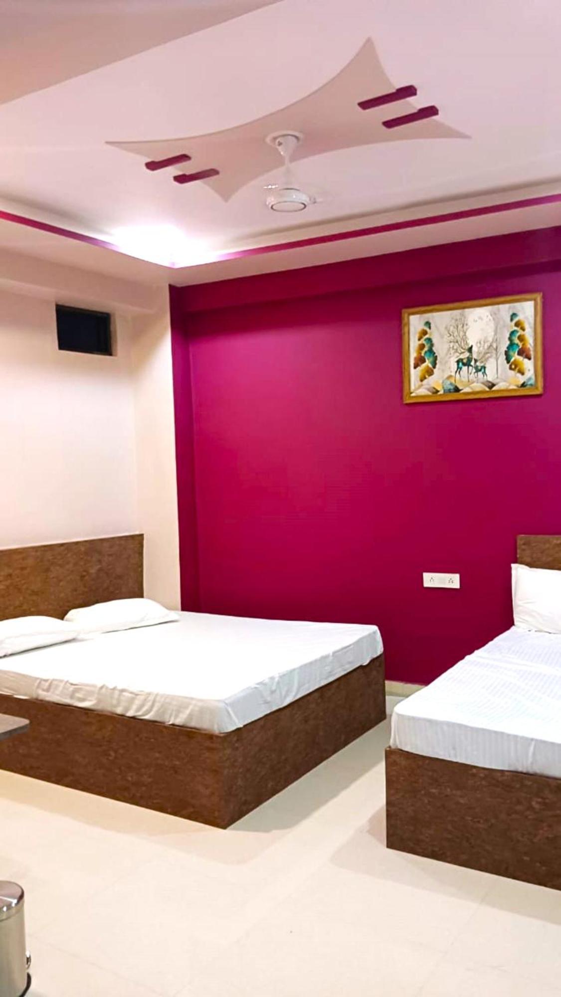 Hotel Kashi Inn Raj Ghat فاراناسي المظهر الخارجي الصورة