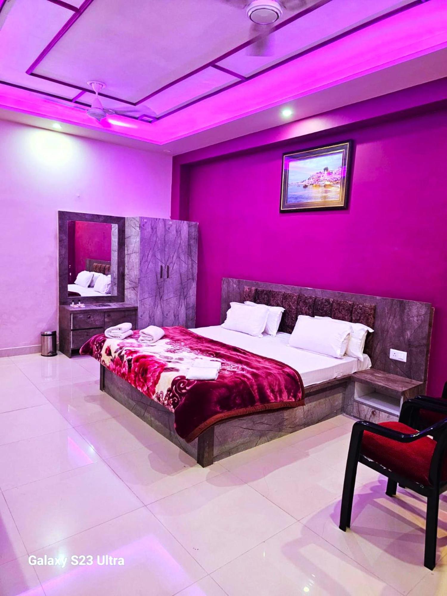 Hotel Kashi Inn Raj Ghat فاراناسي المظهر الخارجي الصورة